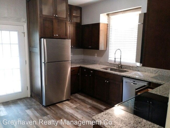 Building Photo - 2 br, 1 bath House - 812 Federal Street