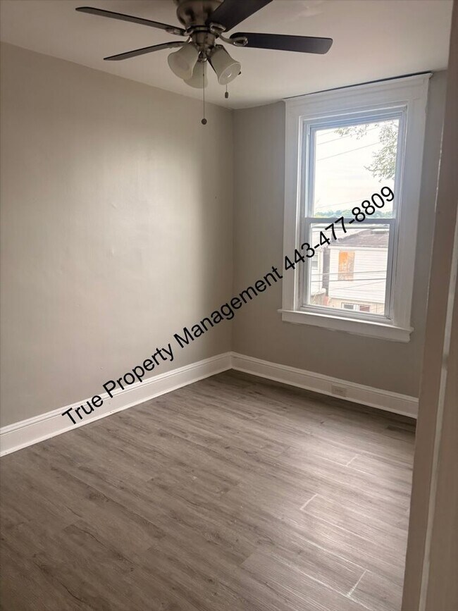 Foto del edificio - 3212 Elmora Ave
