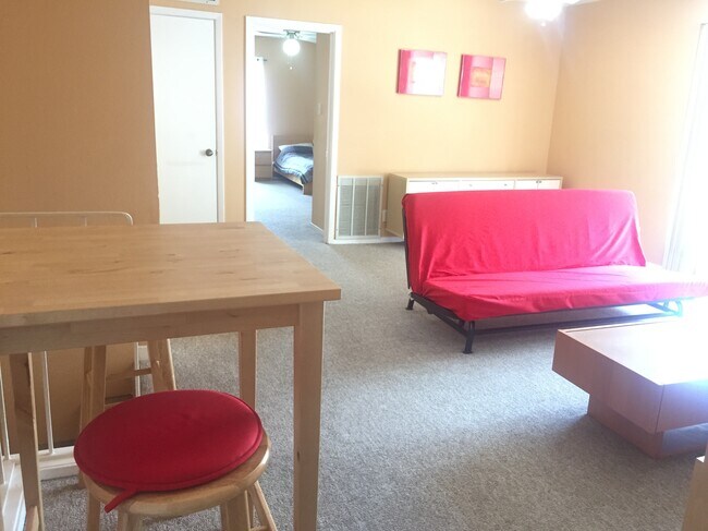 Foto del edificio - 3400 Timmons Ln