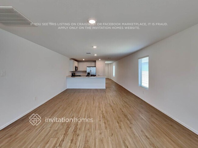 Foto del edificio - 24023 Laurel Farms Dr