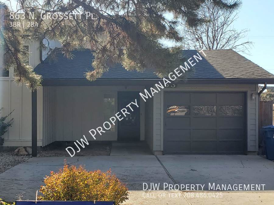 Foto principal - Adorable 3 Bedroom 1.5 Bath Boise Duplex O...