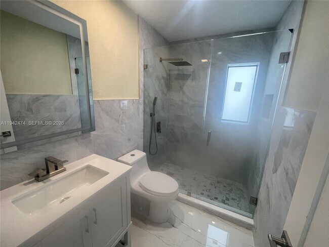 Foto del edificio - 9124 SW 180th St