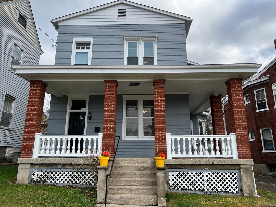Primary Photo - 5134 Carthage Ave