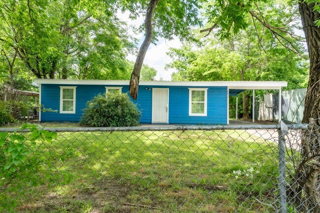 Building Photo - Move-in Ready! 3 Bed 1 Bath Rental Home Tulsa