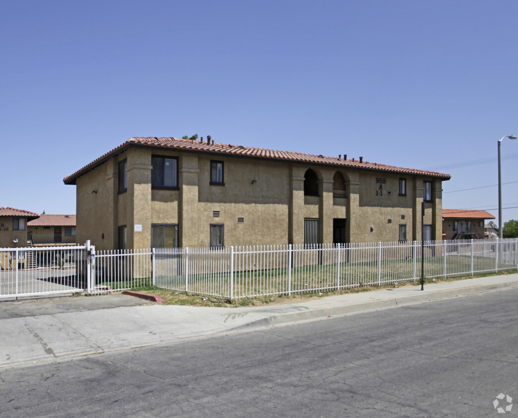 Foto del edificio - Pine Meadows
