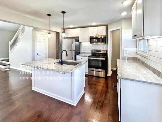 Foto del edificio - 608 N Greenwood Ext