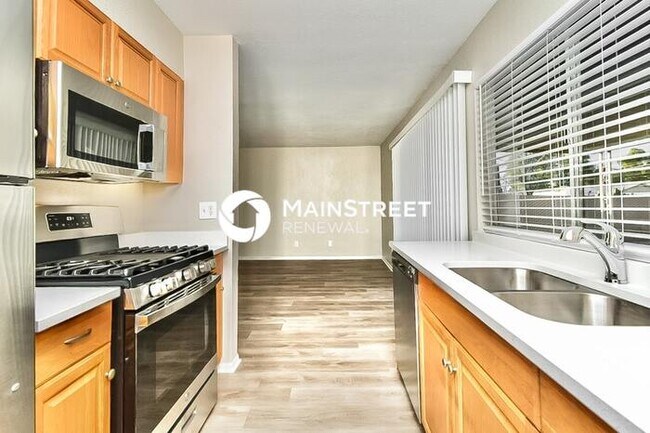 Building Photo - 3 Bedroom Pet-Friendly Home in Tucson, AZ ...