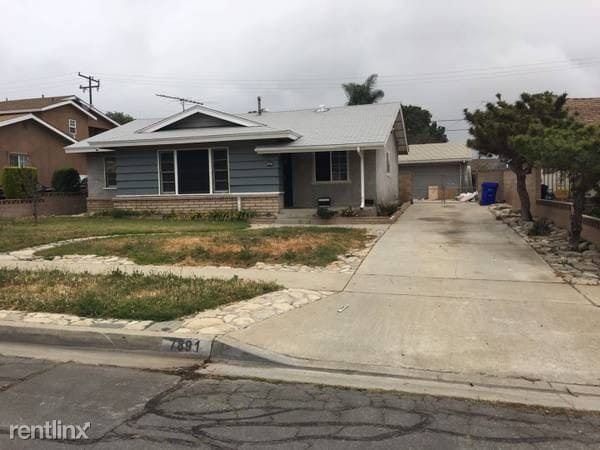 Primary Photo - 1 br, 1 bath Townhome - 7891 Lion Street