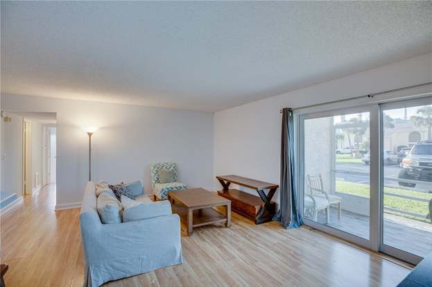 Building Photo - 1845 Robalo Dr