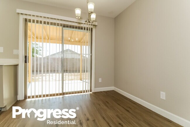 Building Photo - 12333 W Rosewood Dr