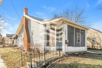 Building Photo - 225 Dunn St