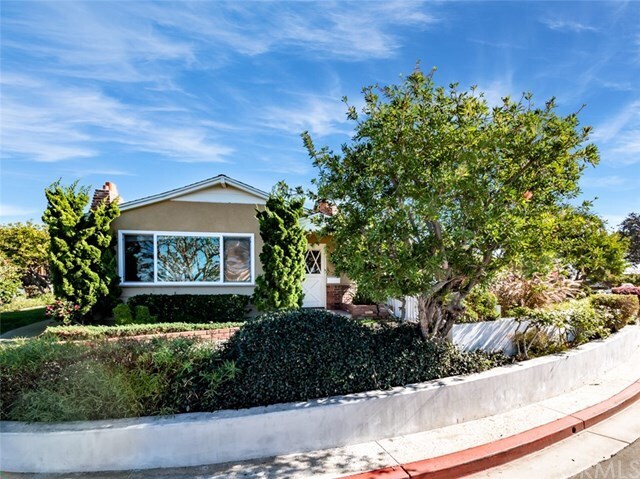 Building Photo - 44 S La Senda Dr