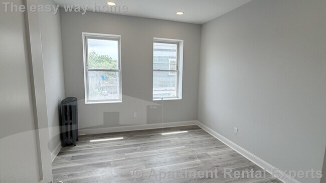 Foto del edificio - 74 Kirkland St