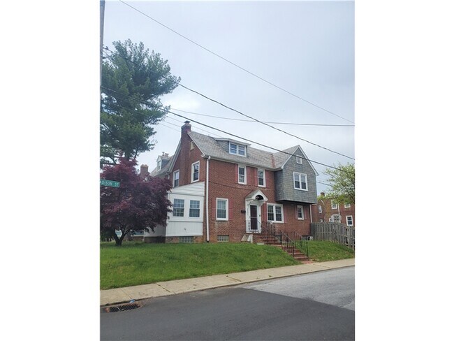Building Photo - 3501 N Madison St