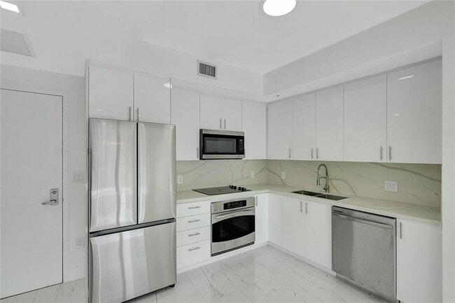 Foto del edificio - 90 SW 3rd St