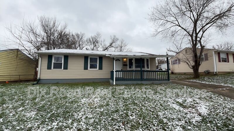 Photo - 163 Tecumseh Drive