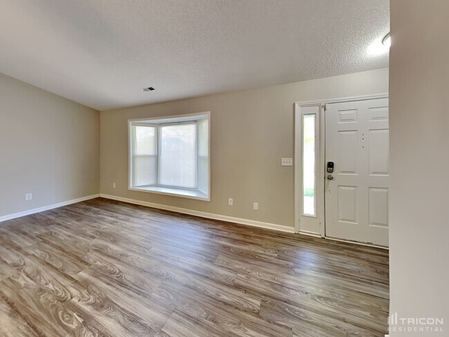 Foto del edificio - 5820 Old Meadow Rd