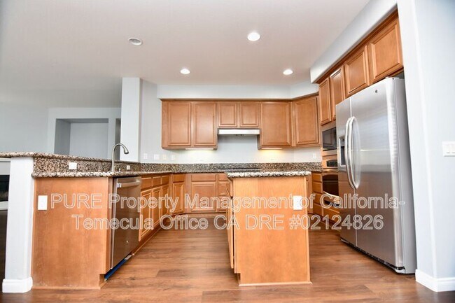 Building Photo - 35808 Chalet Ct