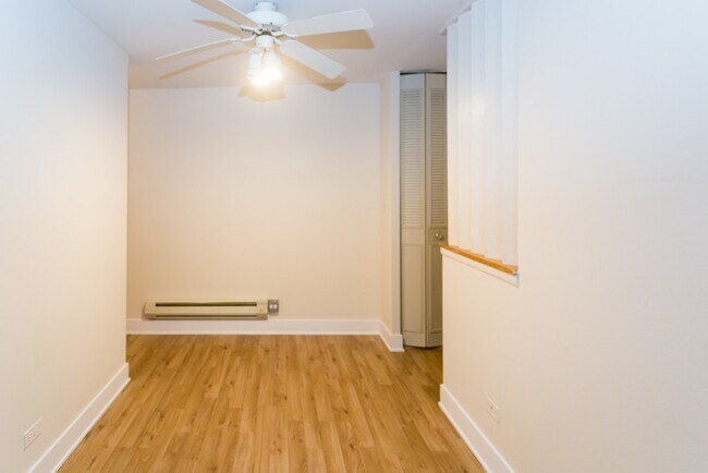 Foto del edificio - 675 W Wrightwood Ave