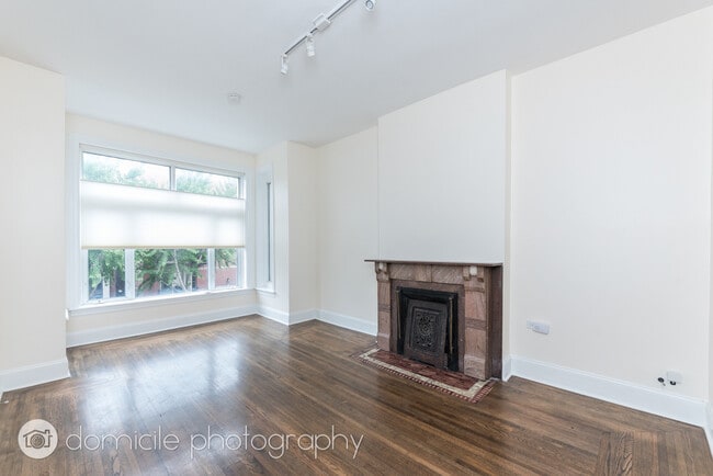 Foto del edificio - 2005 W Race Ave