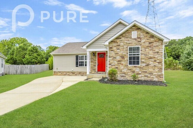 Building Photo - 5906 Barefoot Ln