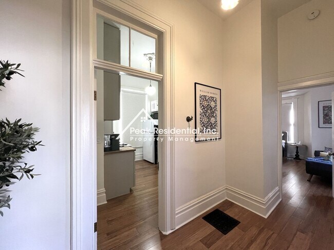 Foto del edificio - 14thSt610