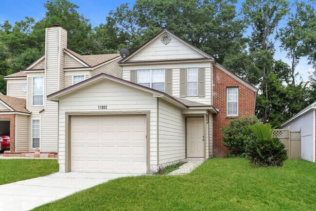 Foto del edificio - 11002 Traci Lynn Dr