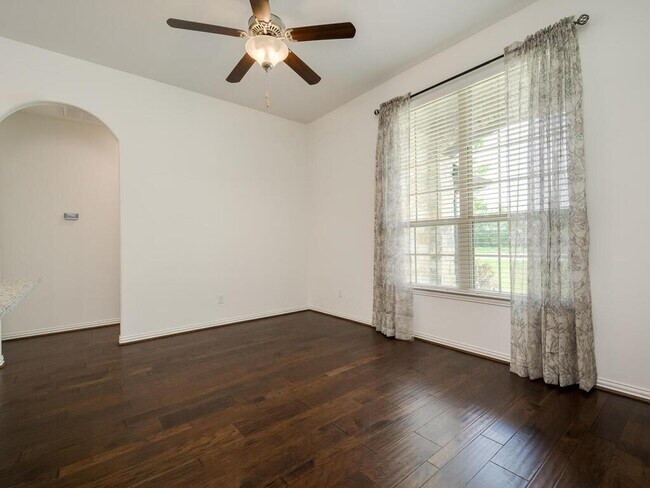 Building Photo - 5017 Yucca Bloom Dr