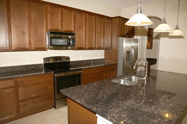 Building Photo - 4/3.5 in Lake Nona with 3 car garage