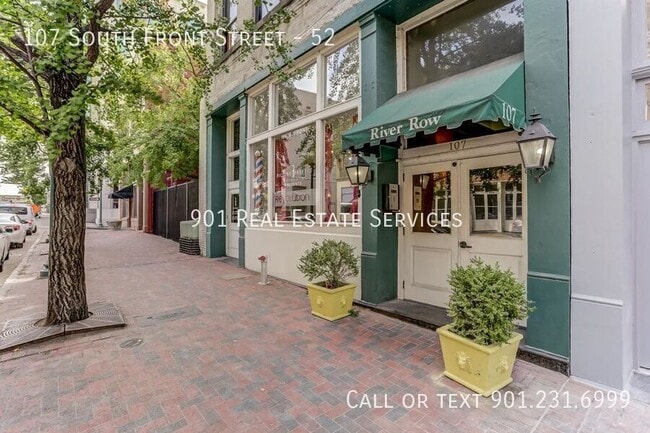 Photo - 107 S Front St House