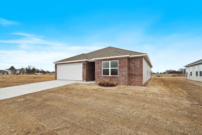 Building Photo - 4 Bedroom Build in Siloam Springs!