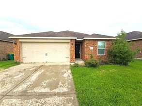 Building Photo - 1615 Pink Stone Dr