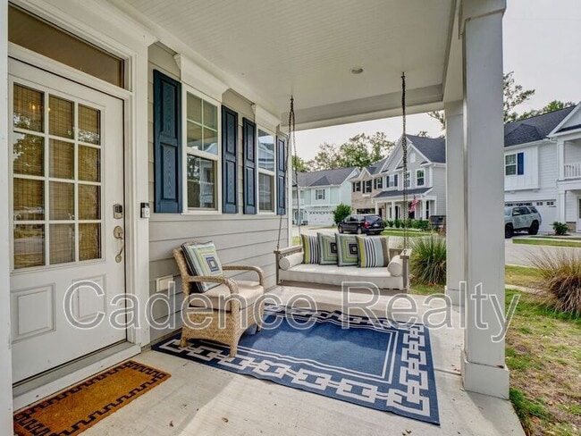 Photo - 7120 Maple Leaf Dr House