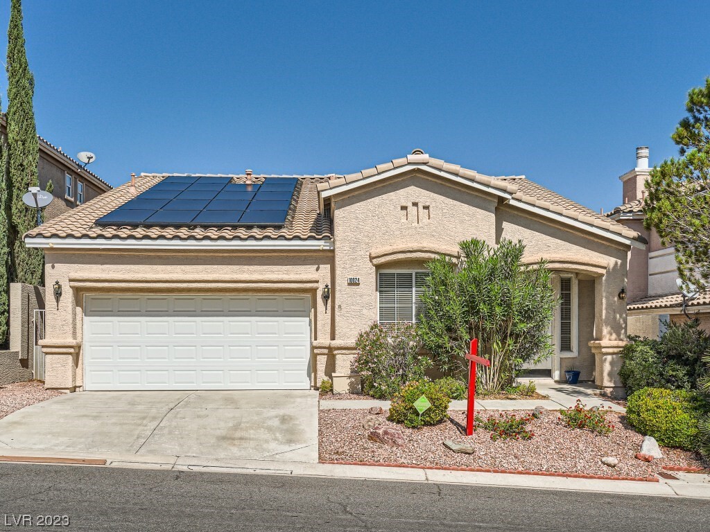 Primary Photo - 10024 Pinnacle View Pl