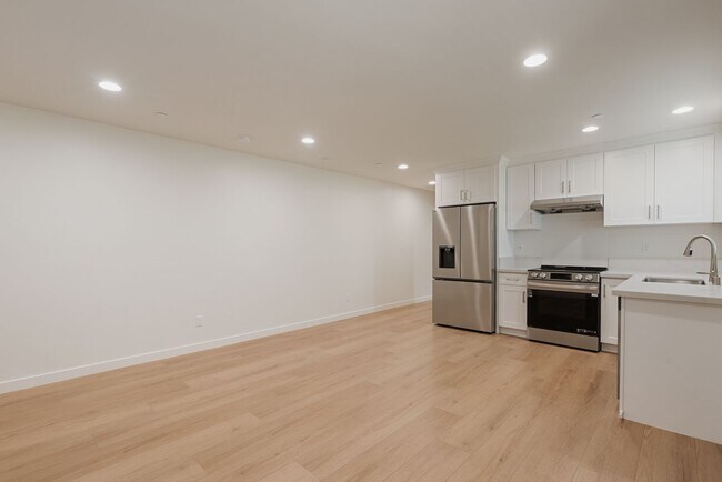 Building Photo - 1806 S 8th St