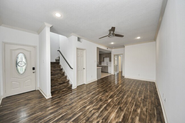 Foto del edificio - 3738 Lehall St