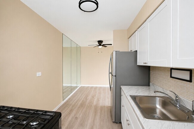 Foto del edificio - 1500 Robin Cir