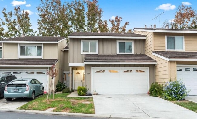 Building Photo - Excellent 4 Bed 2.5 Bath Home