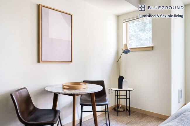 Foto del edificio - 3920 Stone Way N