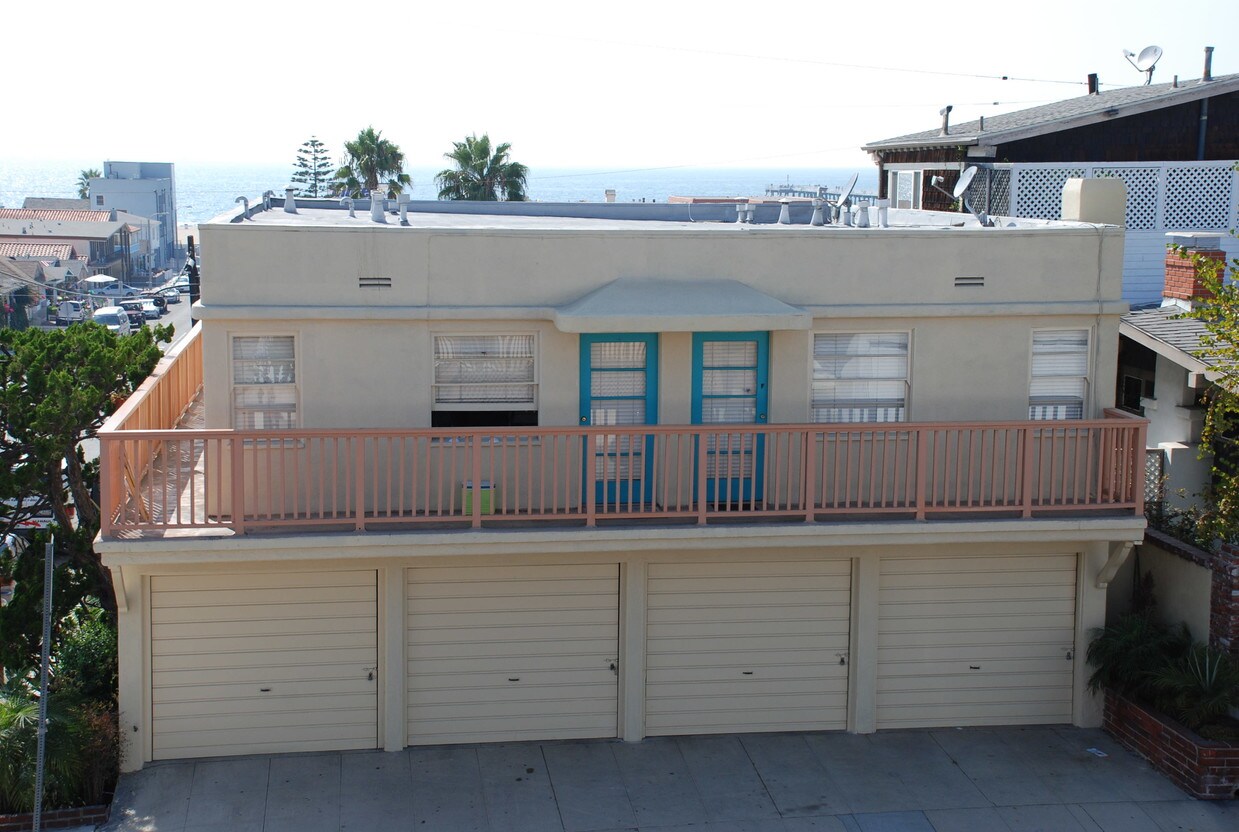 131 10th St, Hermosa Beach, CA 90254 Apartments Hermosa