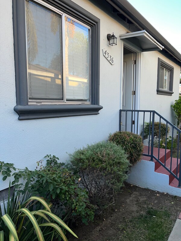 4336 Manhattan Beach Blvd, Lawndale, CA 90260 Apartment for Rent in Lawndale, CA