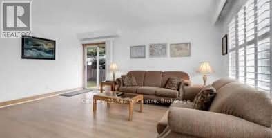 Building Photo - 36 Kimbark Dr