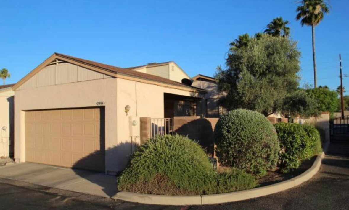 2404 N Palo Hacha Dr, Tucson, AZ 85745 Townhome Rentals in Tucson AZ