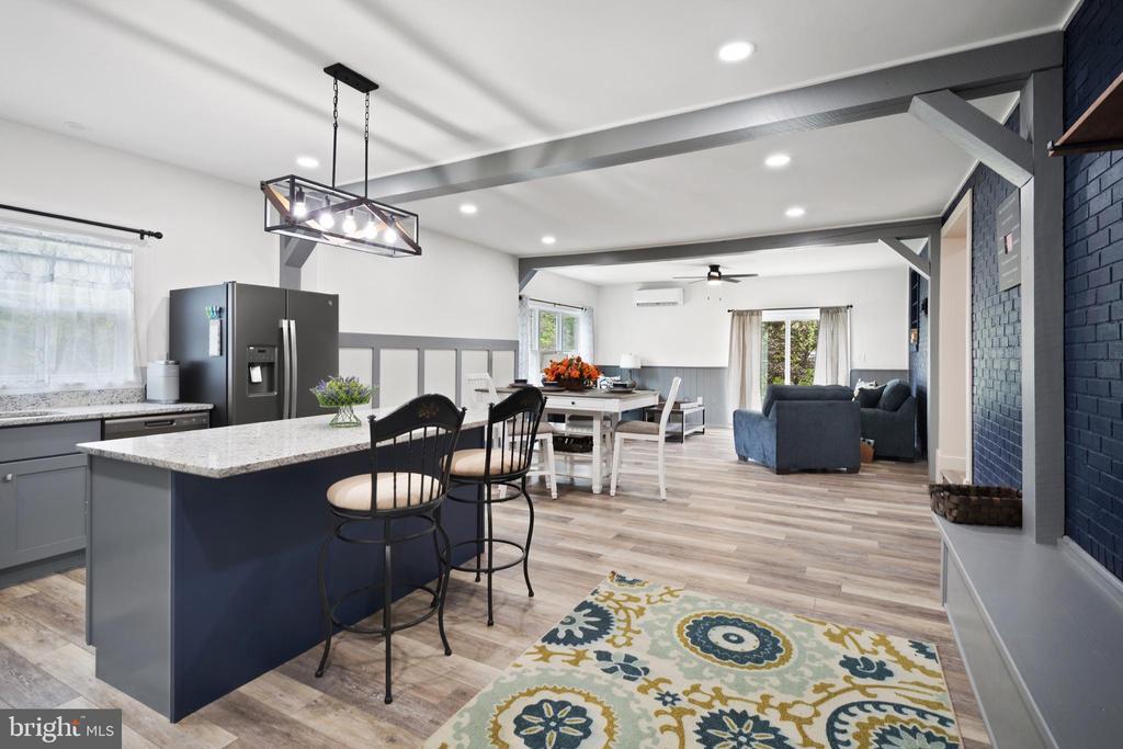 Foto principal - 30 April Ln