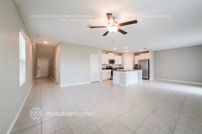 Foto del edificio - 15545 Miller Creek Dr