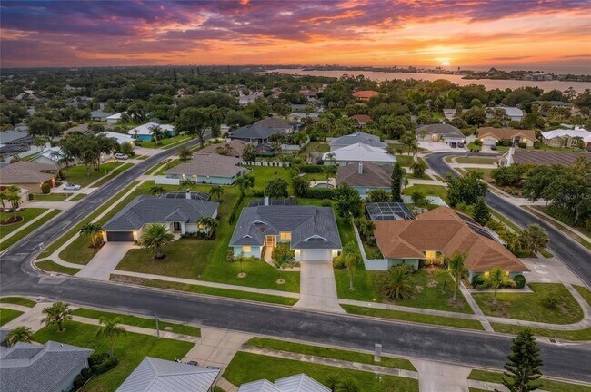 Foto del edificio - 405 Bayside Ln