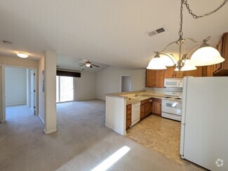 Building Photo - 4765 Hahns Peak Dr