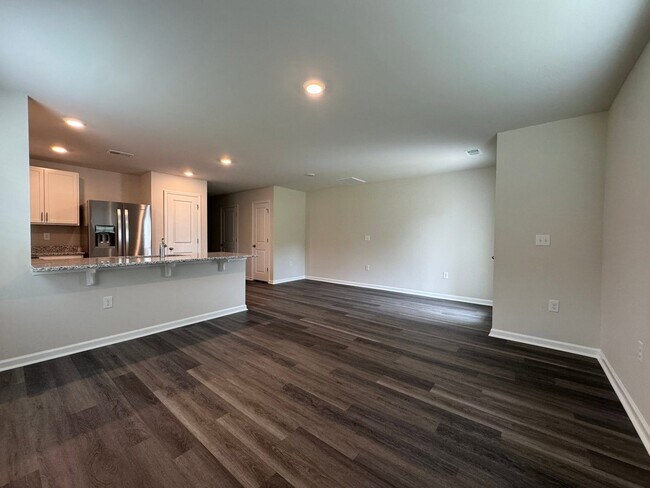Building Photo - 128 Harvest Gold Dr
