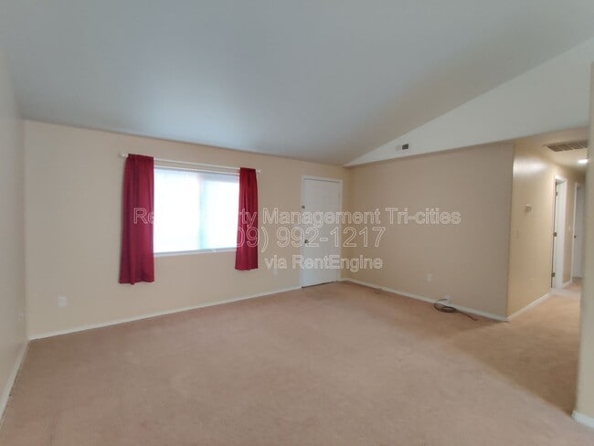 Building Photo - 4776 Mt Adams View Dr