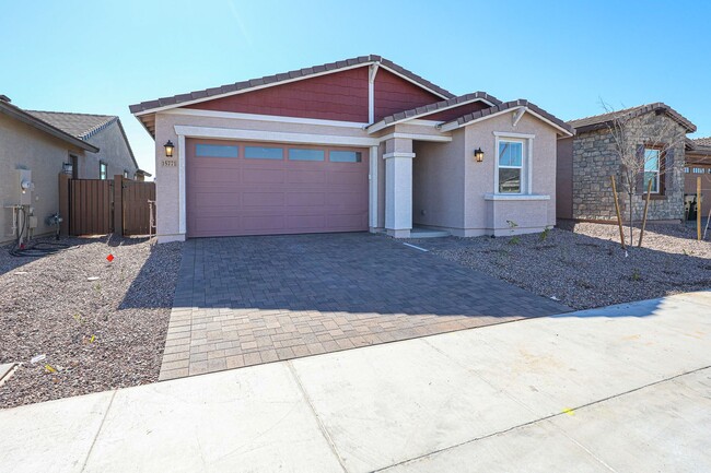 Building Photo - New 4-Bedroom Home in Goodyear with Upgrad...